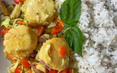 Coconut Curry Scallops